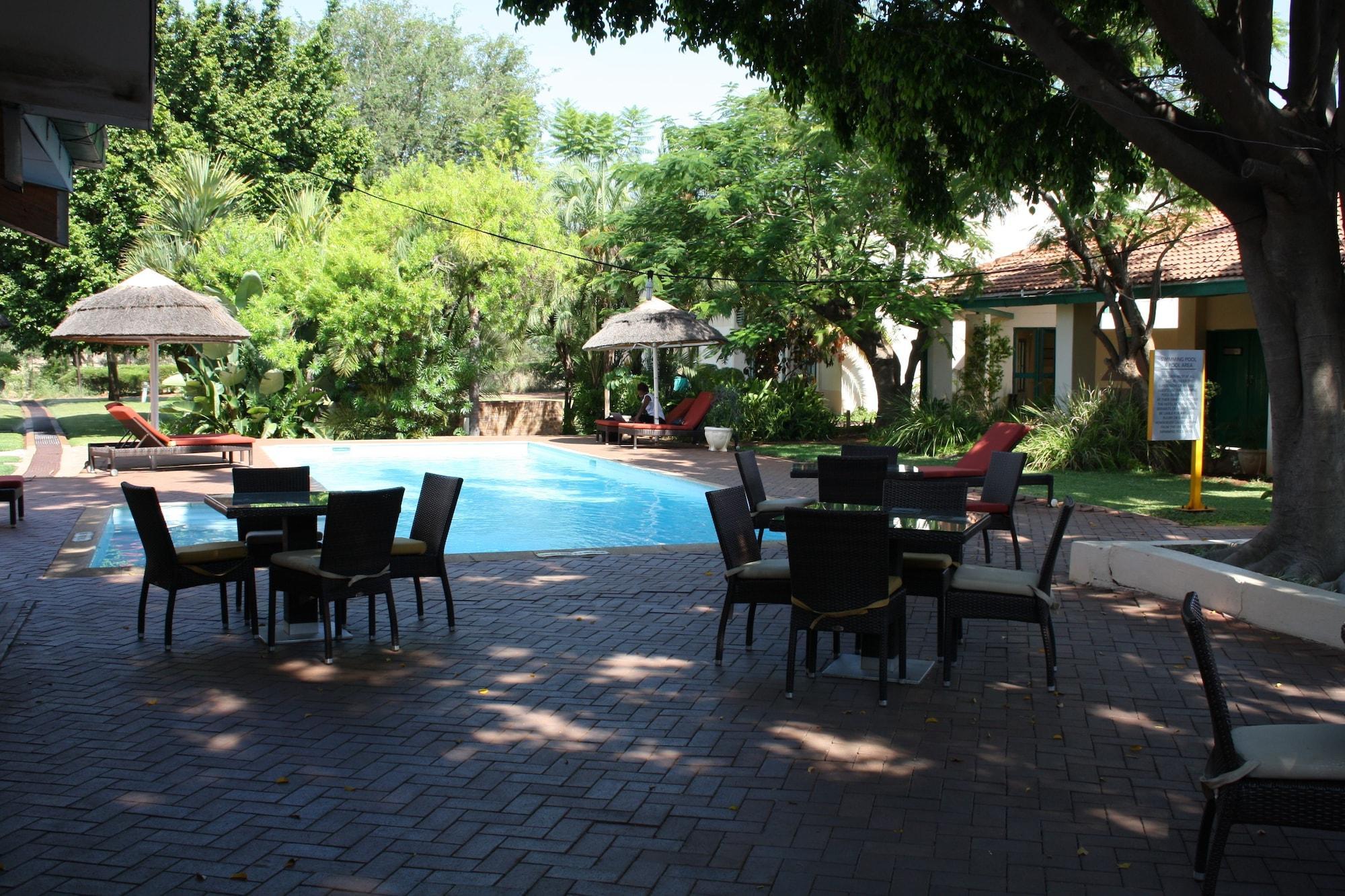 Cresta Bosele Hotel Selebi-Phikwe Экстерьер фото