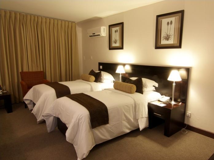 Cresta Bosele Hotel Selebi-Phikwe Экстерьер фото